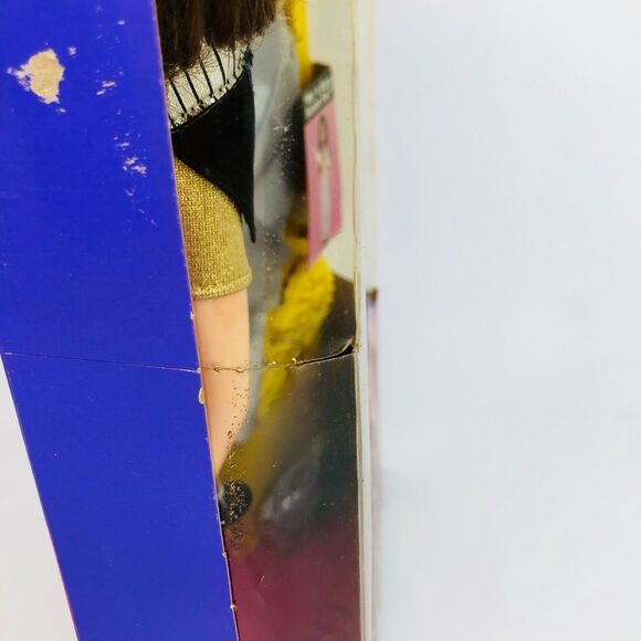 Vintage ‘93 Blossom Russo Doll NIB - Picture 11 of 15